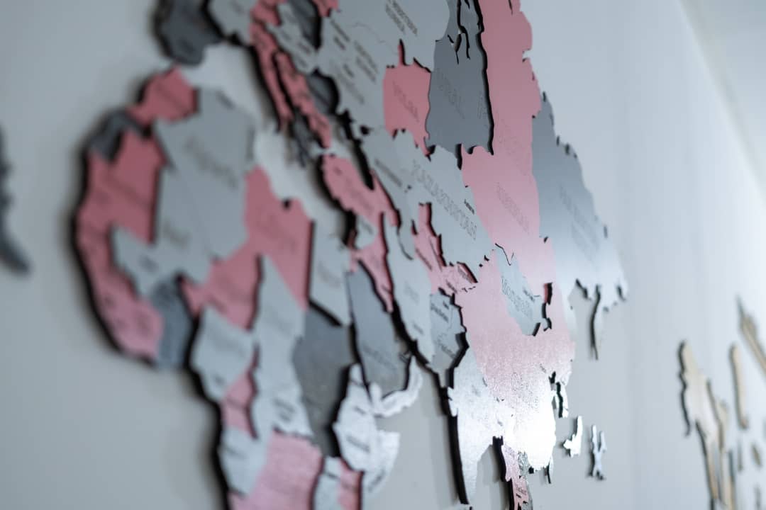 3D world map (model pink) - الصورة 7